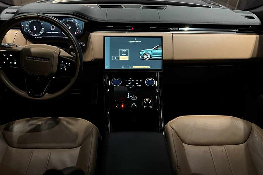 RANGE ROVER SPORT P400 DYNAMIC SE